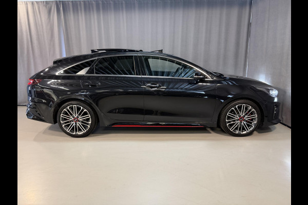 Kia ProCeed 1.6 T-GDI GT 18''/Panoramadak/Adaptieve cruise/JBL/Memory/Stuur+stoelverwarming/Dodehoek/Camera/Keyless