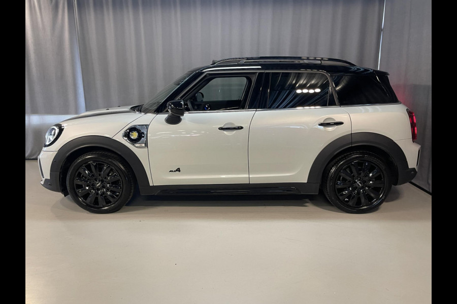 MINI Countryman 1.5 Cooper S E ALL4 18"/Panoramadak/Adaptieve cruise/Leder + memory + stoelverwarming/Harman Kardon/Keyless/Elektrische klep/Head-up/Camera