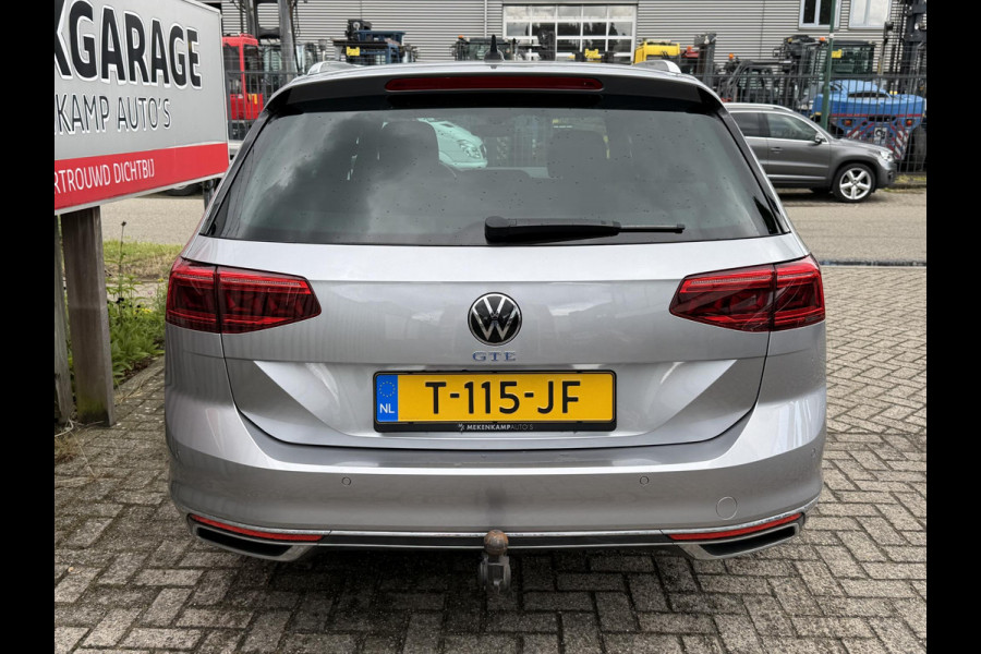 Volkswagen Passat Variant 1.4 TSI PHEV GTE Business 17"/Trekhaak/IQ Lights/Stoelverwarming/Camera/Apple Carplay & Android Auto