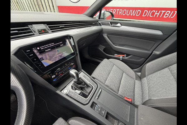 Volkswagen Passat Variant 1.4 TSI PHEV GTE Business 17"/Trekhaak/IQ Lights/Stoelverwarming/Camera/Apple Carplay & Android Auto