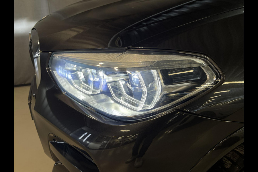 BMW X3 xDrive30e High Executive M Sport 19"/Leder/Panoramadak/Trekhaak/Keyless/Head-up/Stoelverwarming/Sfeerverlichting/Camera/Apple Carplay & Android Auto