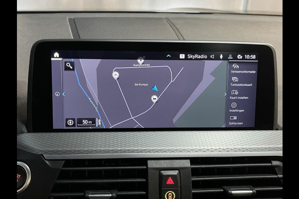 BMW X3 xDrive30e High Executive M Sport 19"/Leder/Panoramadak/Trekhaak/Keyless/Head-up/Stoelverwarming/Sfeerverlichting/Camera/Apple Carplay & Android Auto