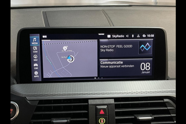 BMW X3 xDrive30e High Executive M Sport 19"/Leder/Panoramadak/Trekhaak/Keyless/Head-up/Stoelverwarming/Sfeerverlichting/Camera/Apple Carplay & Android Auto