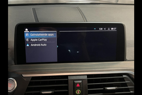 BMW X3 xDrive30e High Executive X Line 19"/Panoramadak/Trekhaak/360 camera/Adaptieve cruise/Dodehoek/Stoel + stuurverwarming/Head-up