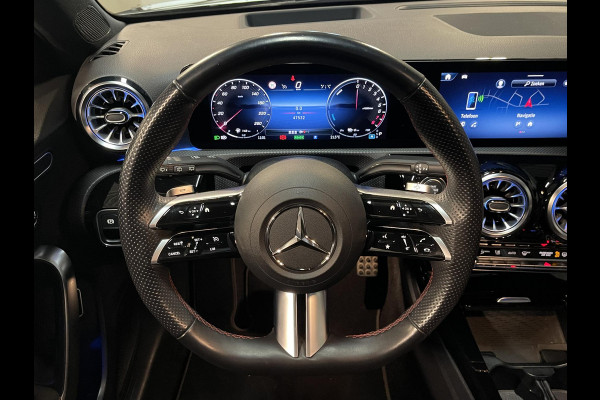 Mercedes-Benz A-Klasse 250 e AMG Line 18"/Panoramadak/Head-up/Memory l+r/Stoel + stuurverwarming/Matrix LED/360 camera/Keyless/Dodehoek/Apple Carplay & Android Auto
