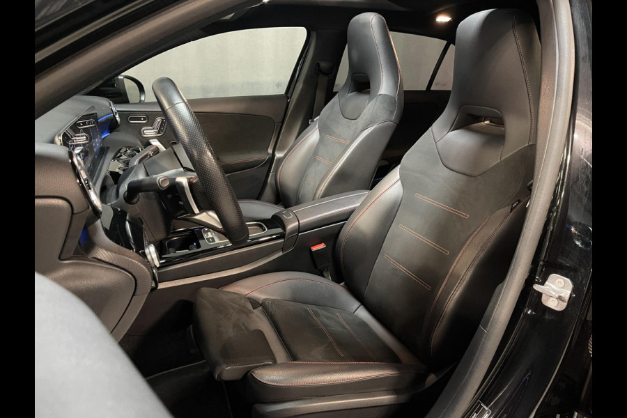 Mercedes-Benz A-Klasse 250 e AMG Line 18"/Panoramadak/Head-up/Memory l+r/Stoel + stuurverwarming/Matrix LED/360 camera/Keyless/Dodehoek/Apple Carplay & Android Auto