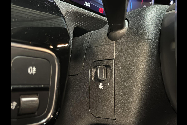 Mercedes-Benz A-Klasse 250 e AMG Line 18"/Panoramadak/Head-up/Memory l+r/Stoel + stuurverwarming/Matrix LED/360 camera/Keyless/Dodehoek/Apple Carplay & Android Auto
