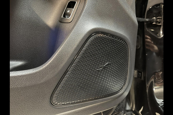 Mercedes-Benz A-Klasse 250 e AMG Line 18"/Panoramadak/Head-up/Memory l+r/Stoel + stuurverwarming/Matrix LED/360 camera/Keyless/Dodehoek/Apple Carplay & Android Auto
