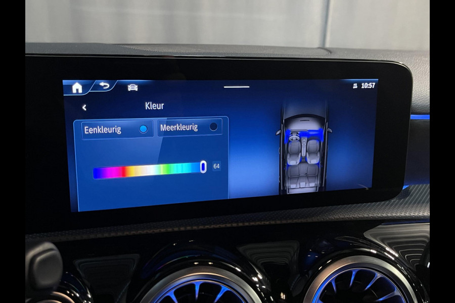 Mercedes-Benz A-Klasse 250 e AMG Line 18"/Panoramadak/Head-up/Memory l+r/Stoel + stuurverwarming/Matrix LED/360 camera/Keyless/Dodehoek/Apple Carplay & Android Auto