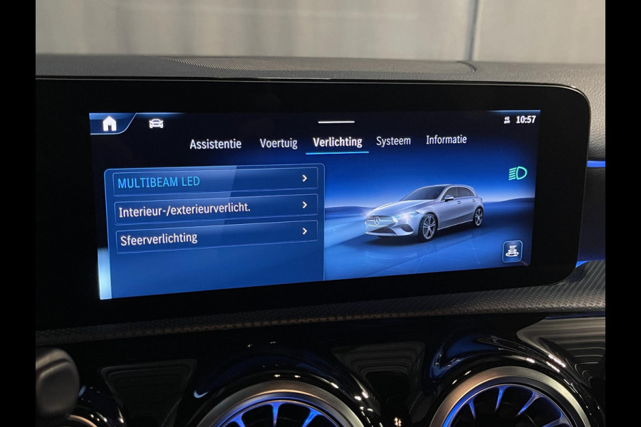 Mercedes-Benz A-Klasse 250 e AMG Line 18"/Panoramadak/Head-up/Memory l+r/Stoel + stuurverwarming/Matrix LED/360 camera/Keyless/Dodehoek/Apple Carplay & Android Auto
