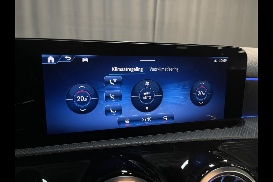 Mercedes-Benz A-Klasse 250 e AMG Line 18"/Panoramadak/Head-up/Memory l+r/Stoel + stuurverwarming/Matrix LED/360 camera/Keyless/Dodehoek/Apple Carplay & Android Auto