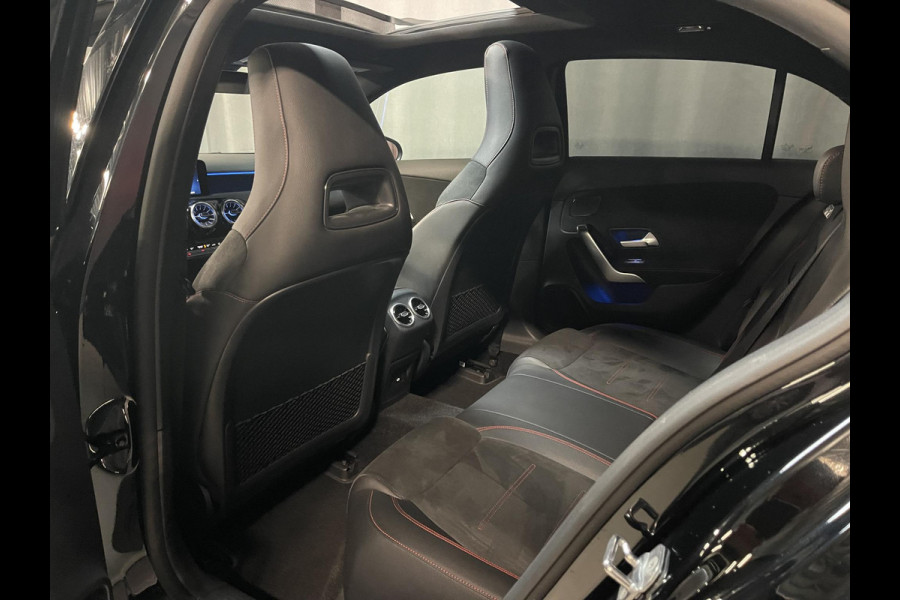 Mercedes-Benz A-Klasse 250 e AMG Line 18"/Panoramadak/Head-up/Memory l+r/Stoel + stuurverwarming/Matrix LED/360 camera/Keyless/Dodehoek/Apple Carplay & Android Auto