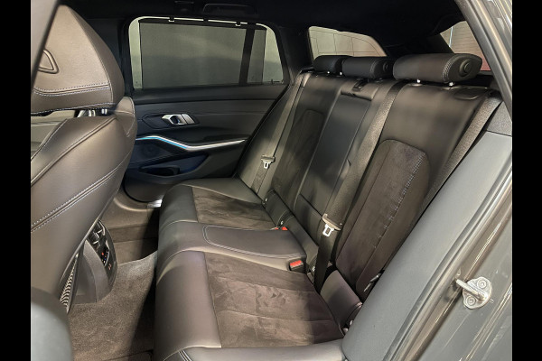 BMW 3 Serie Touring 330e xDrive High Executive 19"/Panoramadak/Adaptieve cruise/Stoelverwarming + memory/Laser LED/360 camera/Head-up/Keyless
