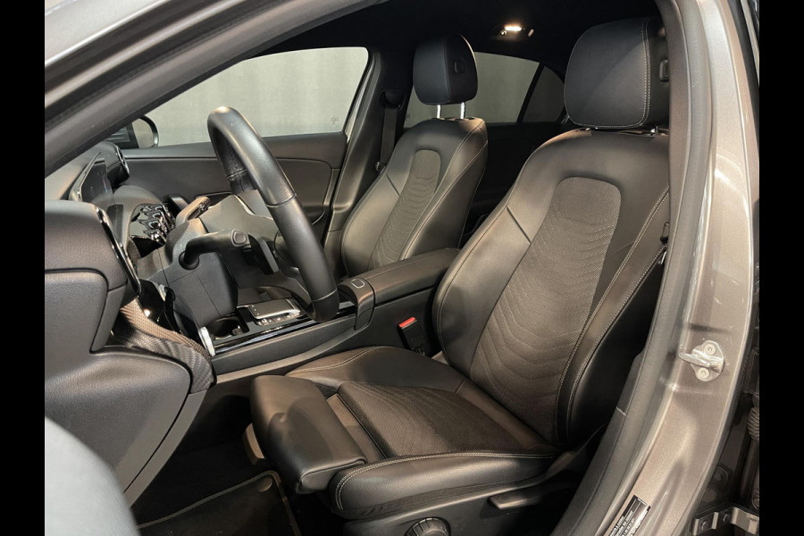 Mercedes-Benz A-Klasse 250 e 17"/Dodehoek/Camera/PDC v+a/Apple Carplay & Android Auto/DAB/Navigatie/Climate
