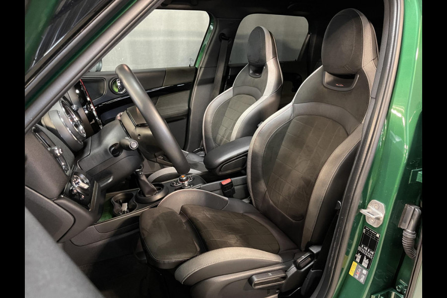 MINI Countryman 1.5 Cooper S E ALL4 Salt John Cooper Works 19"/Panoramadak/JCW sportstoelen + stoelverwarming/Harman Kardon/Keyless/Apple Carplay & Android Auto/Camera