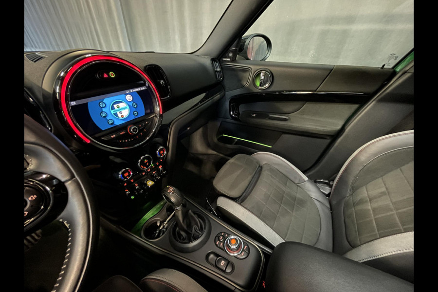 MINI Countryman 1.5 Cooper S E ALL4 Salt John Cooper Works 19"/Panoramadak/JCW sportstoelen + stoelverwarming/Harman Kardon/Keyless/Apple Carplay & Android Auto/Camera