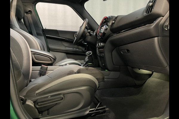 MINI Countryman 1.5 Cooper S E ALL4 Salt John Cooper Works 19"/Panoramadak/JCW sportstoelen + stoelverwarming/Harman Kardon/Keyless/Apple Carplay & Android Auto/Camera