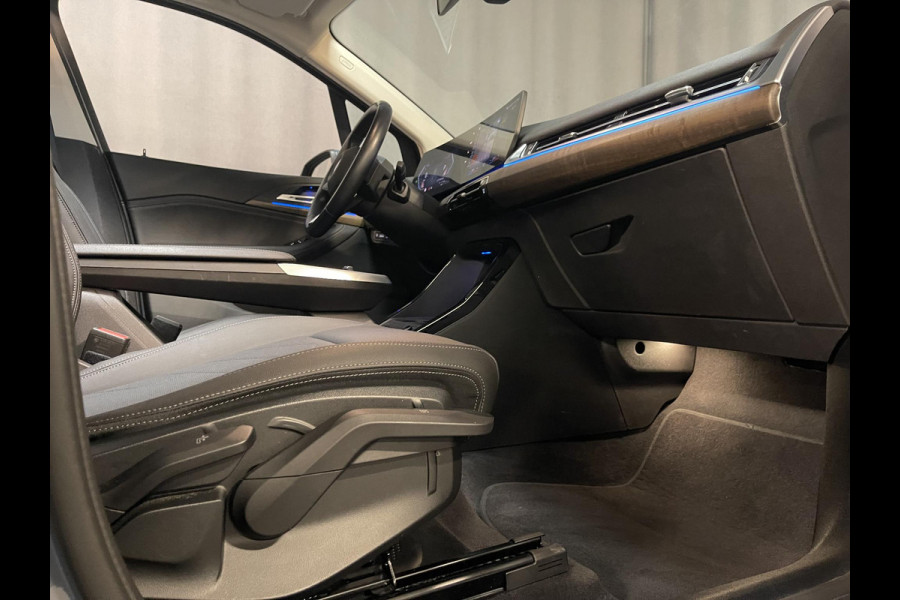BMW 2 Serie Active Tourer 225e xDrive Luxury Line 17"/Leder + memory/Panoramadak/Stoelmassage/Harman Kardon/Camera/Head-up/Dodehoek/Apple Carplay & Android Auto