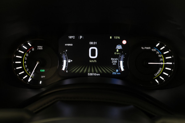 Jeep Renegade 4xe 240 Plug-in Hybrid Electric 80th Anniversary Climate, ACC, Camera, Apple Carplay, Stoelverwarming, Trekhaak, PDC, 19''