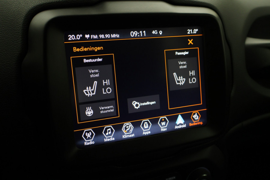 Jeep Renegade 4xe 240 Plug-in Hybrid Electric 80th Anniversary Climate, ACC, Camera, Apple Carplay, Stoelverwarming, Trekhaak, PDC, 19''