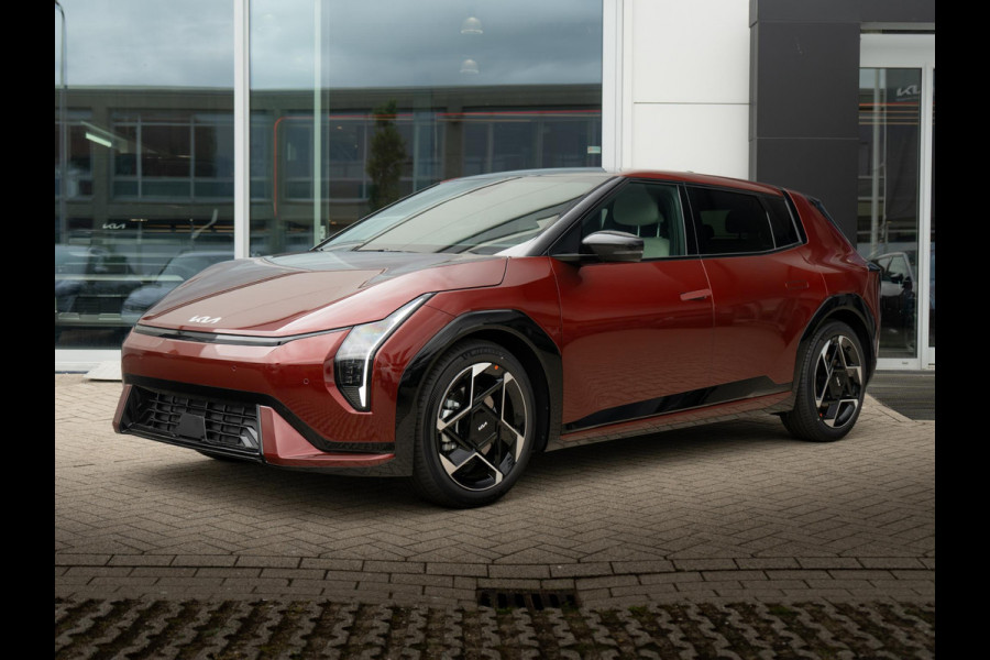 Kia EV4 GT-Line 81.4 kWh | DIRECT LEVERBAAR | Schuifkanteldak | Navigatie | Stoel en stuurverwarming | H&K | Elektrische achterklep