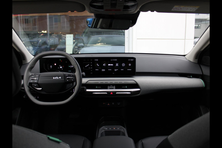 Kia EV4 Plus Advanced 58.3 kWh | DIRECT LEVERBAAR | Schuifkanteldak | Navigatie | Stoel en stuurverwarming | H&K | Elektrische achterklep