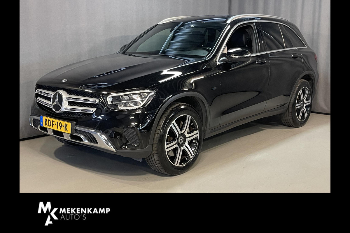 Mercedes-Benz GLC 300e 4MATIC 19"/Trekhaak/Dodehoek/Rijstrooksensor/Sfeerverlichting/Apple Carplay & Android Auto/Stoelverwarming/Elektrische klep