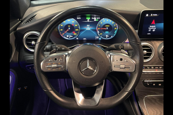 Mercedes-Benz GLC 300e 4MATIC 19"/Trekhaak/Dodehoek/Rijstrooksensor/Sfeerverlichting/Apple Carplay & Android Auto/Stoelverwarming/Elektrische klep