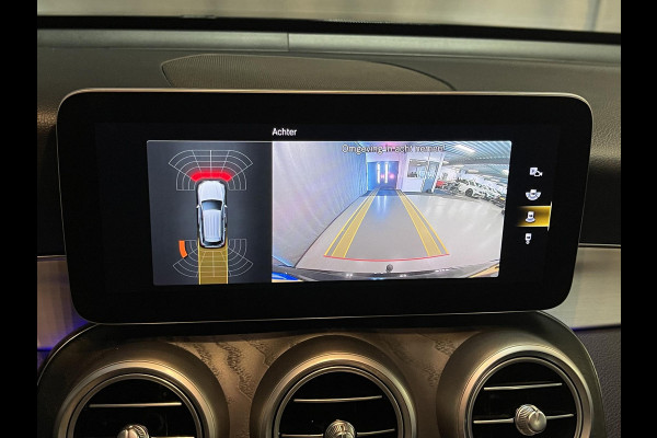 Mercedes-Benz GLC 300e 4MATIC 19"/Trekhaak/Dodehoek/Rijstrooksensor/Sfeerverlichting/Apple Carplay & Android Auto/Stoelverwarming/Elektrische klep