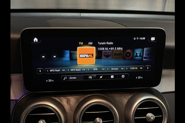 Mercedes-Benz GLC 300e 4MATIC 19"/Trekhaak/Dodehoek/Rijstrooksensor/Sfeerverlichting/Apple Carplay & Android Auto/Stoelverwarming/Elektrische klep