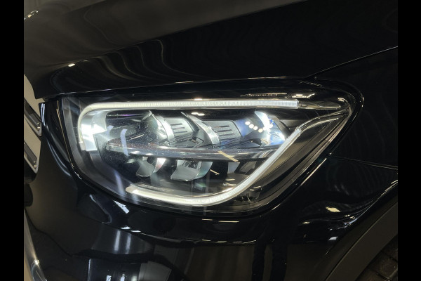 Mercedes-Benz GLC 300e 4MATIC 19"/Trekhaak/Dodehoek/Rijstrooksensor/Sfeerverlichting/Apple Carplay & Android Auto/Stoelverwarming/Elektrische klep