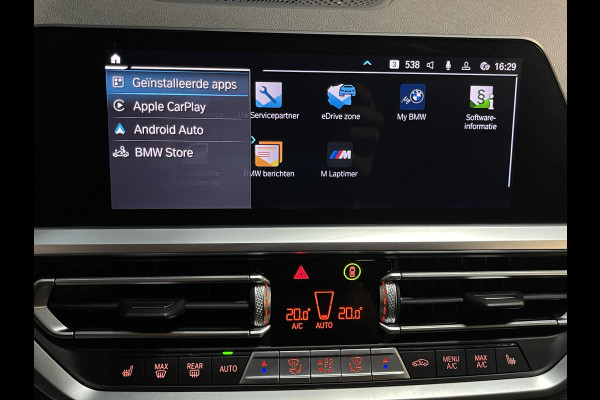 BMW 3 Serie Touring 330e xDrive Sport Line 18"/Sportstoelen + memory/Stoel + stuurverwarming/Keyless/PDC/Apple Carplay & Android Auto