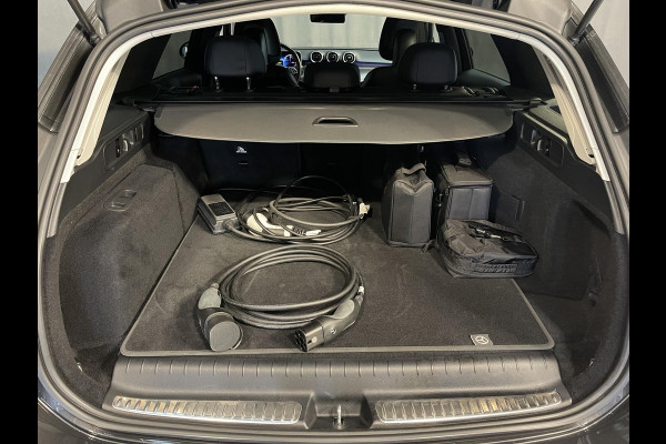 Mercedes-Benz C-Klasse Estate 300 e Luxury Line Limited 18"/Leder + memory l/r + massage/360 camera/Elektrische klep/Adaptieve cruise/Dodehoek/Sfeerverlichting