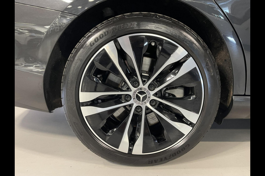 Mercedes-Benz C-Klasse Estate 300 e Luxury Line Limited 18"/Leder + memory l/r + massage/360 camera/Elektrische klep/Adaptieve cruise/Dodehoek/Sfeerverlichting