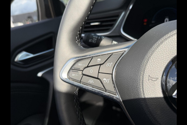 Mitsubishi ASX 1.6 PHEV AT Instyle 18"/Trekhaak/Leder/Panoramadak/Stoel + stuurverwarming/Camera/Dodehoek/Apple Carplay & Android Auto