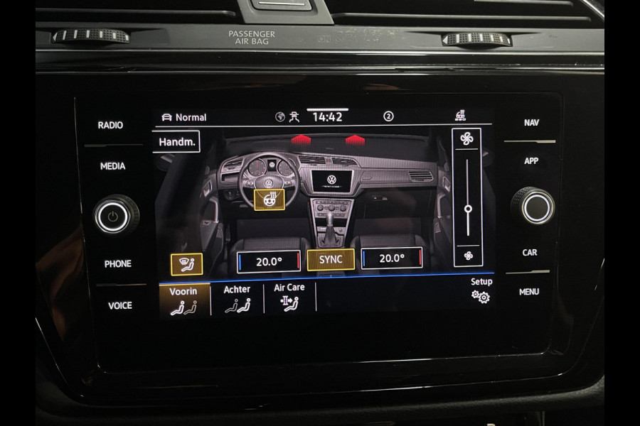Volkswagen Touran 1.5 TSI Highline 7p 16"/Stoel + stuurverwarming + massage/Keyless/Elektrische klep/PDC v+a/Apple Carplay & Android Auto