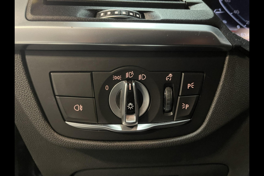 BMW X3 xDrive30e High Executive M Sport 20"/Panoramadak/Leder + memory/360 camera/Harman Kardon/Keyless/Dodehoek/Head-up/Adaptief onderstel + Sport steering/Stoelverwarming/Alarm