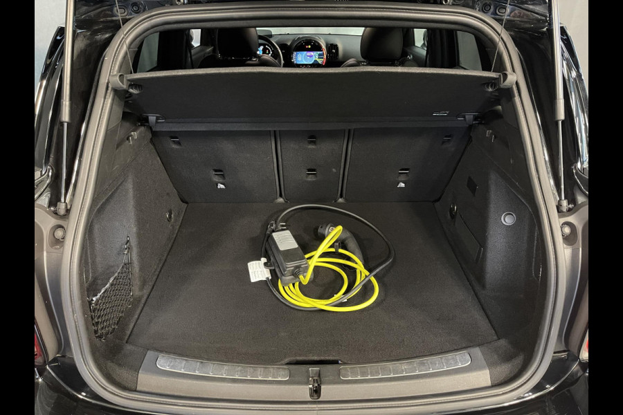 MINI Countryman 1.5 Cooper S E ALL4 18"/Adaptieve cruise/Sportstoel + memory/Stoel + voorruitverwarming/Head-up/Keyless/Camera