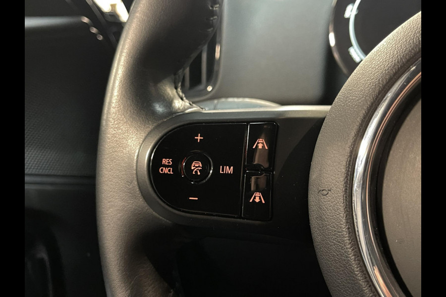 MINI Countryman 1.5 Cooper S E ALL4 18"/Adaptieve cruise/Sportstoel + memory/Stoel + voorruitverwarming/Head-up/Keyless/Camera
