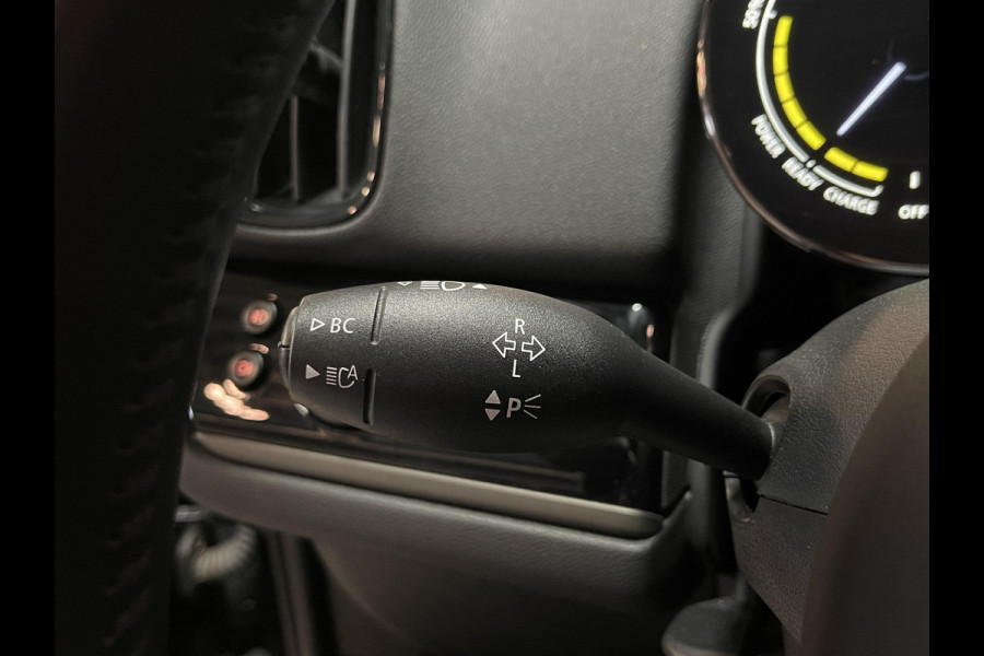 MINI Countryman 1.5 Cooper S E ALL4 18"/Adaptieve cruise/Sportstoel + memory/Stoel + voorruitverwarming/Head-up/Keyless/Camera