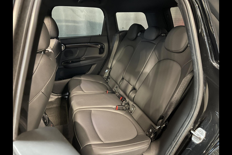 MINI Countryman 1.5 Cooper S E ALL4 18"/Adaptieve cruise/Sportstoel + memory/Stoel + voorruitverwarming/Head-up/Keyless/Camera