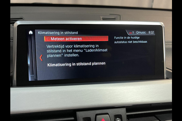 BMW X1 xDrive25e High Executive M Sport 18''/VOL Leder/Trekhaak/Stoelverwarming/Sportstoelen/Elektrische Klep/LED/DAB/Navigatie/PDC