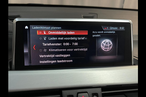 BMW X1 xDrive25e High Executive M Sport 18''/VOL Leder/Trekhaak/Stoelverwarming/Sportstoelen/Elektrische Klep/LED/DAB/Navigatie/PDC
