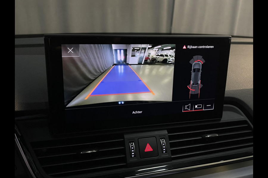 Audi Q5 55 TFSI e S edition Competition 19"/Sportstoelen/Stoelverwarming/Adaptieve cruise/Dodehoek/Camera/Apple Carplay & Android Auto