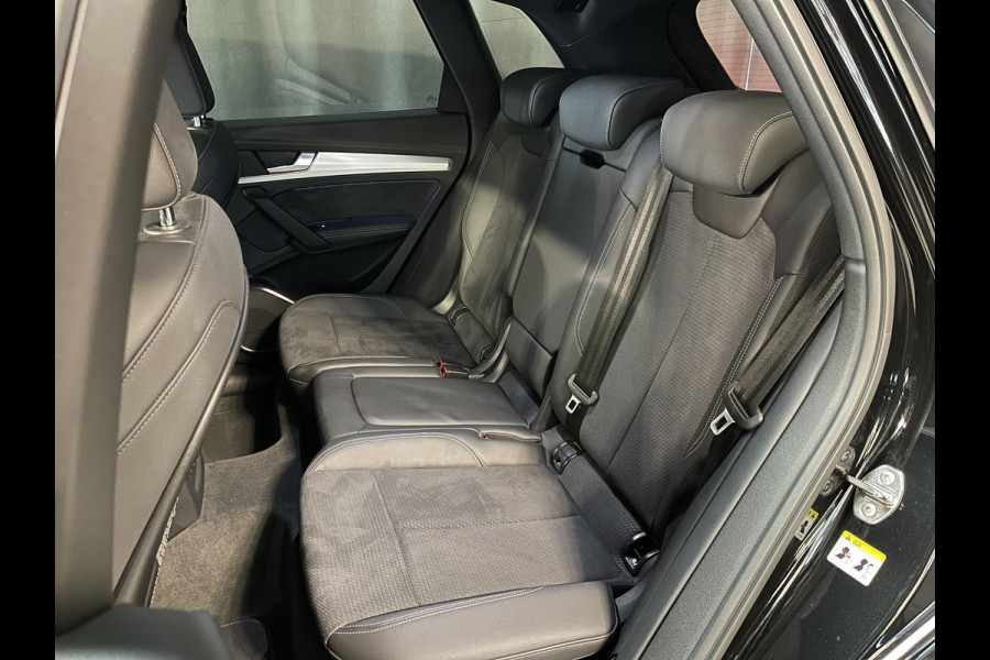 Audi Q5 55 TFSI e S edition Competition 19"/Sportstoelen/Stoelverwarming/Adaptieve cruise/Dodehoek/Camera/Apple Carplay & Android Auto