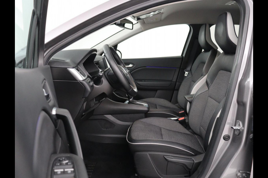Renault Captur 1.6 E-Tech Plug-in Hybrid 160 Intens | SOH 87,8% | Carplay | Keyless | Half Leder | Bluetooth | Parkeerhulp | 18" | Full LED | Climate control | Cruise control | Getint glas | PHEV