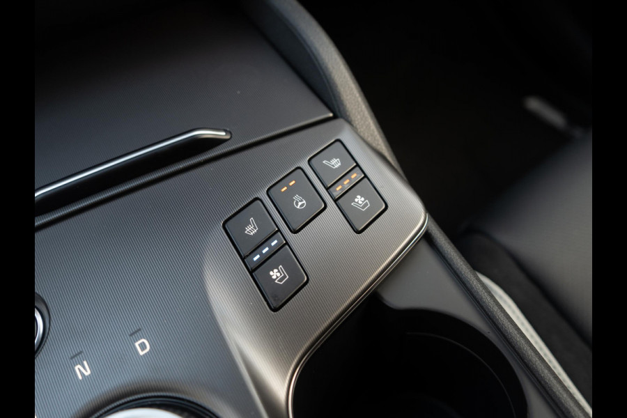 Kia Sportage 1.6 T-GDi Plug-in Hybrid GT-PlusLine | Uit voorraad leverbaar | Head Up | PDC | Navi | Stoel en stuurverwarming |