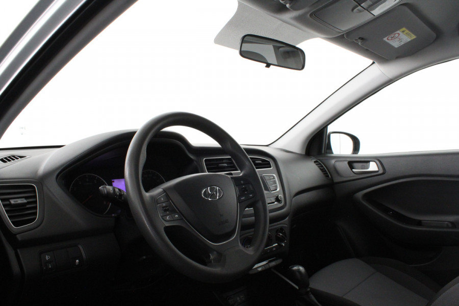 Hyundai i20 1.2 HP > All seeason banden/12 maand BOVAG garantie....