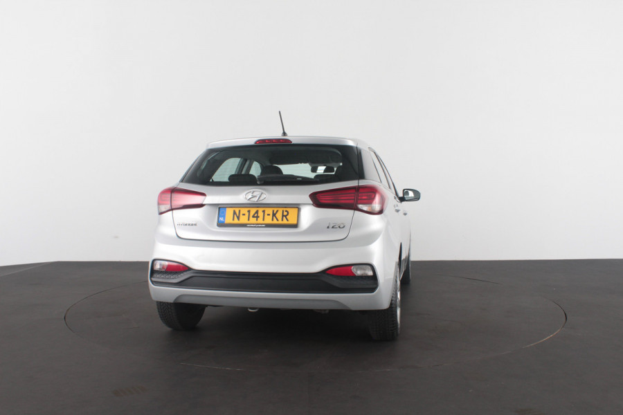 Hyundai i20 1.2 HP > All seeason banden/12 maand BOVAG garantie....