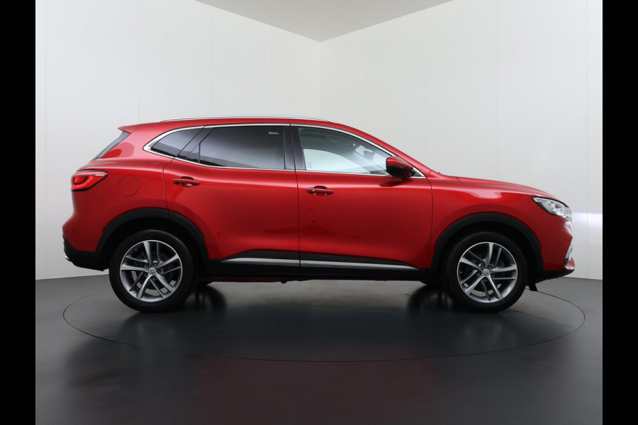 MG EHS 1.5 TGDI Luxury VAN: 24.900,- VOOR: 21.877,- UW WKVOORDEEL: 3.023,- | PHEV | MEGA COMPLEET! | COMPLETE HISTORIE AANWEZIG | FABRIEKSGARANTIE T/M 03-2030 | 52km WLTP ELECTR RIJBEREIK, TOTAAL RIJBEREIK TOT 1.000km! |